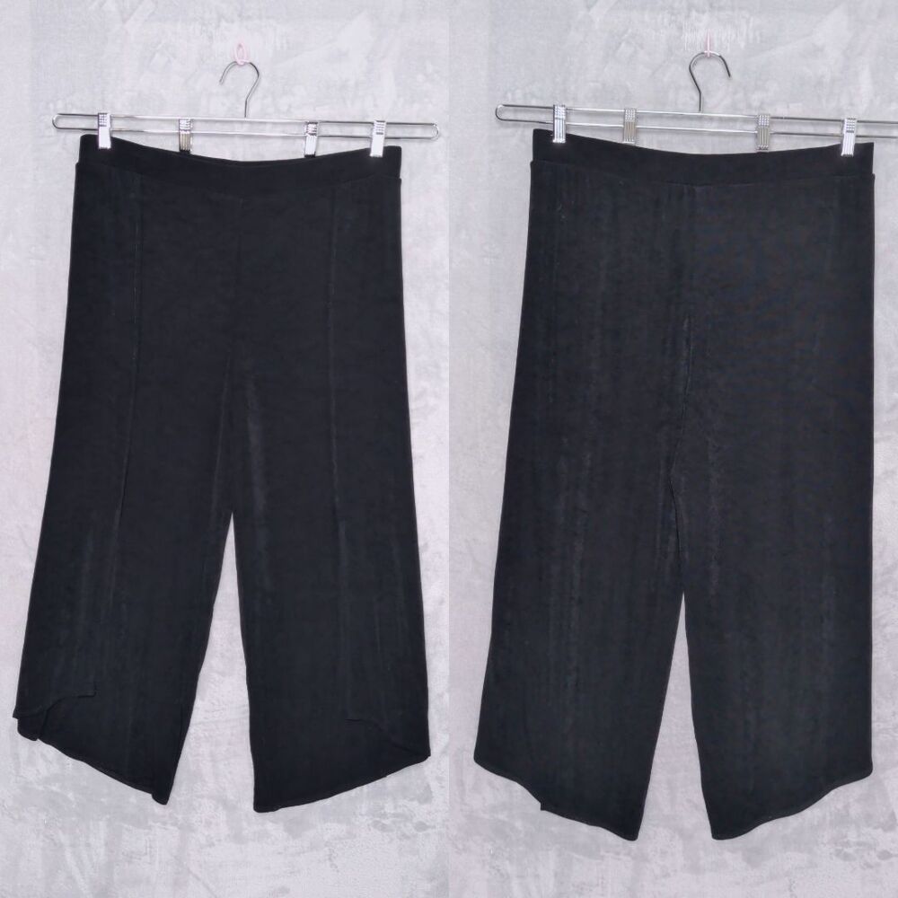 CHICO'S Black Slinky Knit Split Leg Cropped Pants Sz 2/L Ankle Smoothing Travel
